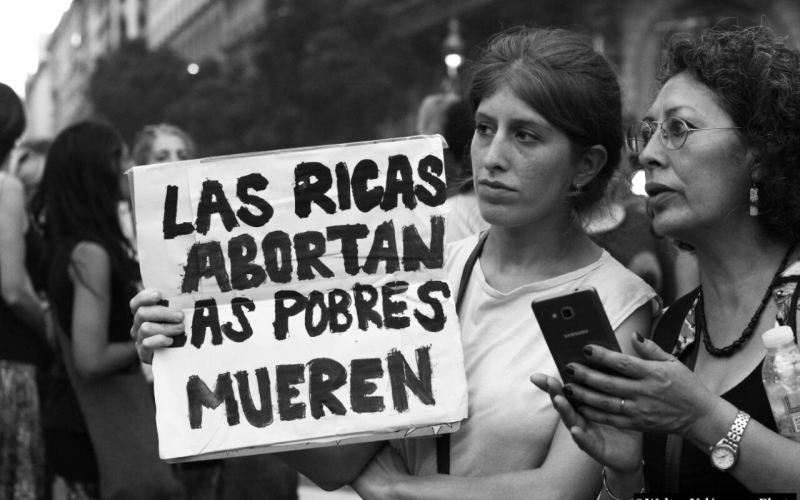 Las mujeres más pobres, a las que más acusan por abortar