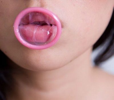 El sexo oral puede transmitir…¿gonorrea o sífilis?