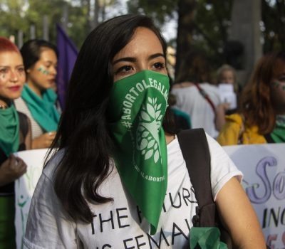 Presentan iniciativa para despenalizar aborto en Michoacán