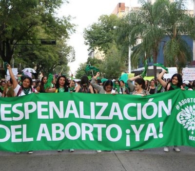 “Oleada conservadora” presiona en estados para no despenalizar aborto